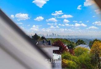 AUSBLICK ZUR SKYLINE
