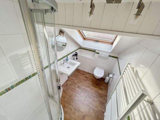 Wohnung Baumkrone Bäder_1