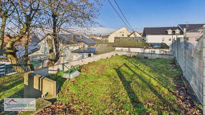 großer Wohnmobilstellplatz