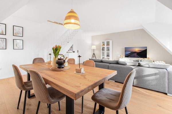 Wohn- und Essbereich