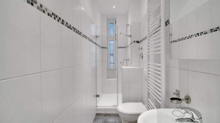 Duschbad mit Fenster