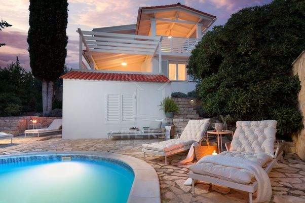 Idyllisches Inselleben auf Hvar – direkt am Meer