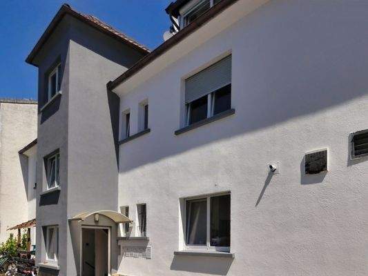 Hof Ansicht MFH Budenheim