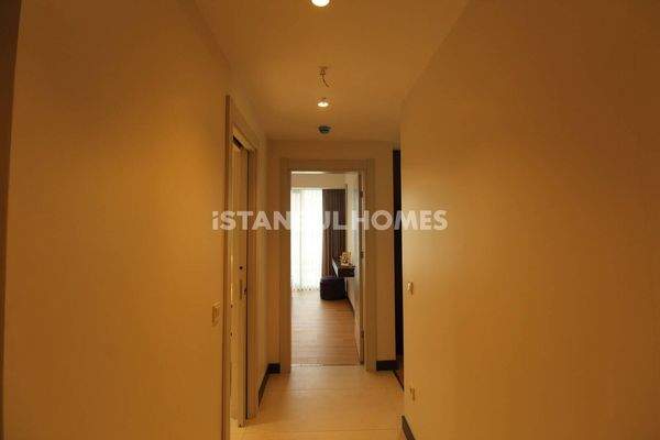 1, 2, and 3-Bed Flats with Shared Pool in Istanbul Bağcılar
