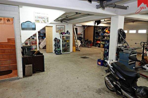 Keller mit Werkstatt und Wäscheraum