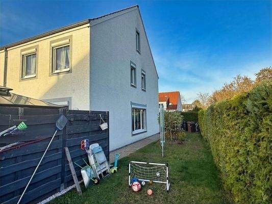 Endhaus mit Gartenteil