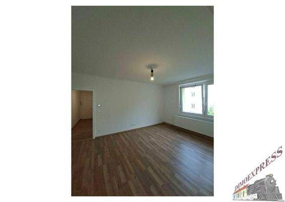 WhatsApp Image 2025-10-30 at 14.21.18 (1)_04_03