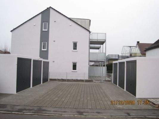 garagen + stellplätze