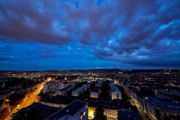 Stuttgart bei Nacht