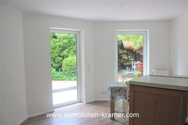 Wohnküche mit Zugang zur Südterrasse