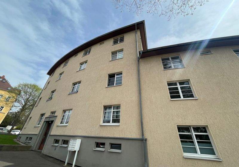Franz-Wiesner-STr.+++++ inkl. EBK-1-Raum-Wohnung in grüner Wohnlage +++++
