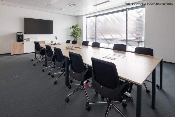 Bank Austria - Innenaufnahme - 10 - Kundenmeeting - MANFRED SODIA photography - 