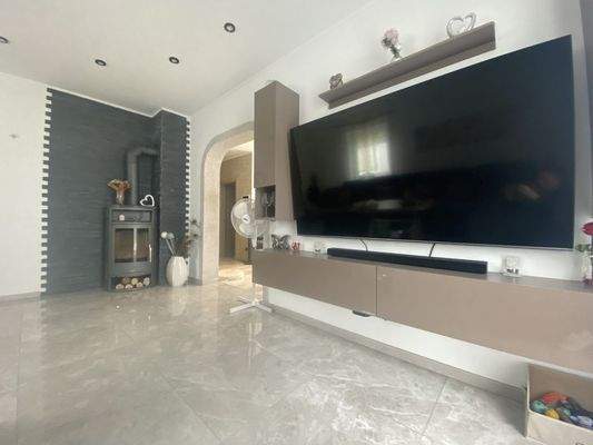 Wohnbereich mit Holzofen