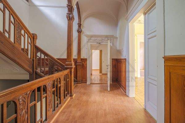 1. OG - Vorderes Treppenhaus