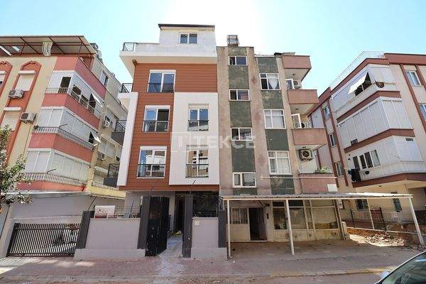Flats Close to Social Facilities and Tram in Antalya Kepez