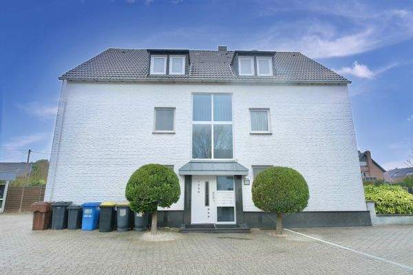 Seitenansicht - Hauseingang