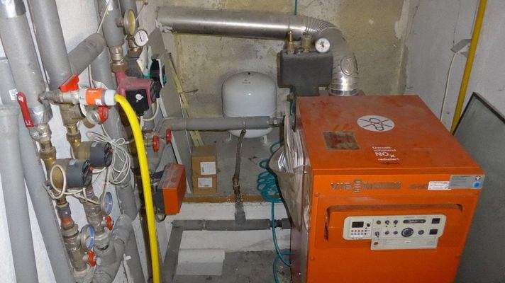 Keller Heizanlage