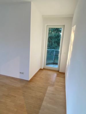 Arbeitszimmer 2:2.jpeg