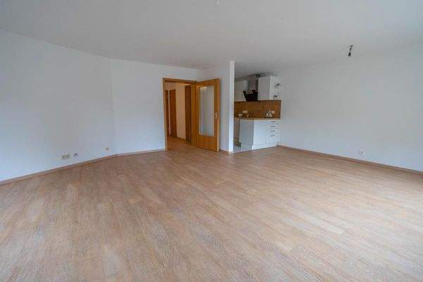 Wohn-/Ess-/Küchenbereich