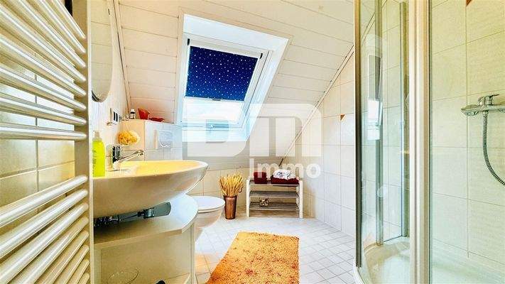 DG Bad / Dusche / Handtuchwärmer