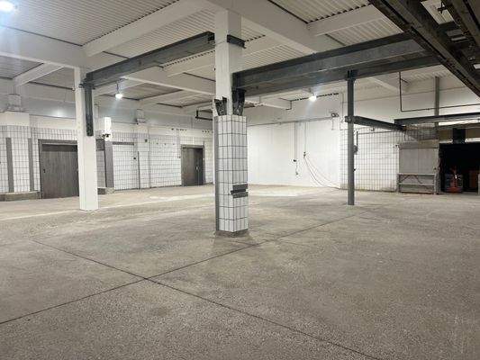 Lagerhalle Mittlere Halle 