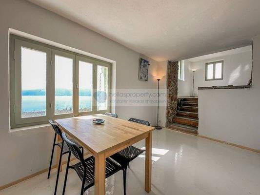 52f42efbd3ad4d65b49c266875115551-original