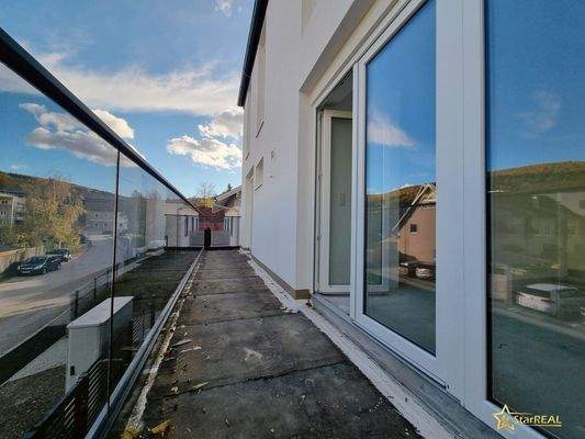 Balkon beim Wohnzimmer