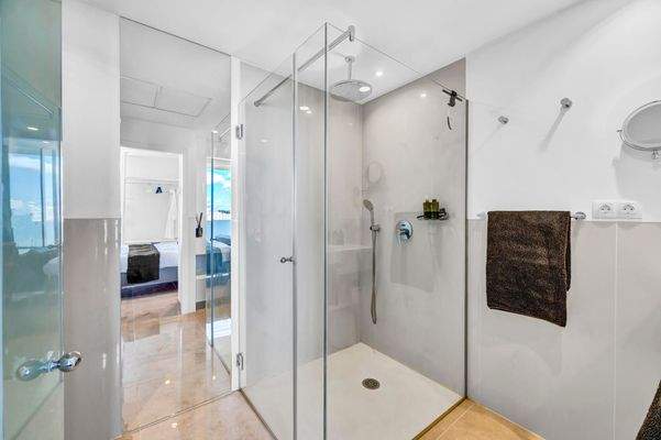 Bathroom in Melia South Beach 