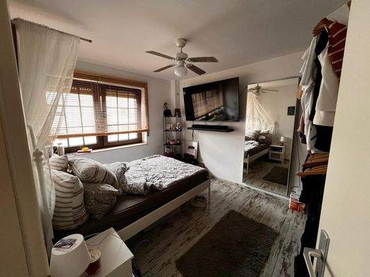 Kinderzimmer 1 möbliert