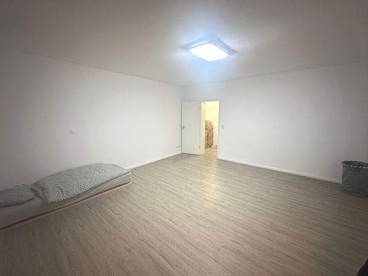 Helles Dachgeschosszimmer