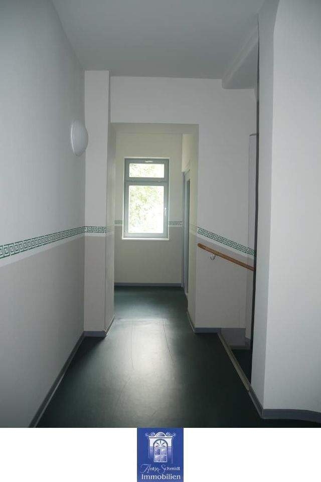 Sehenswerte Wohnung mit Balkon in Citynähe! - Photo 1