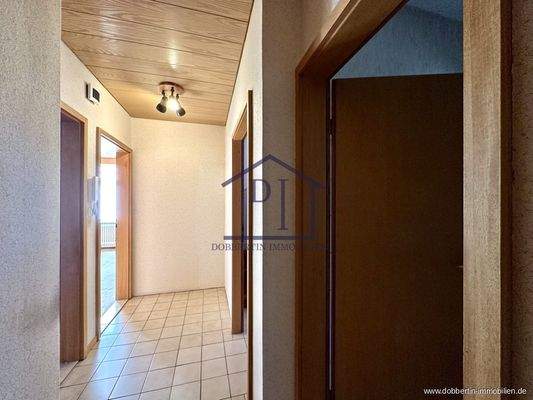 Wohnung 1 Flur