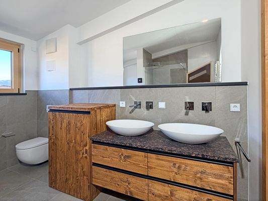 Master-Badezimmer en suite