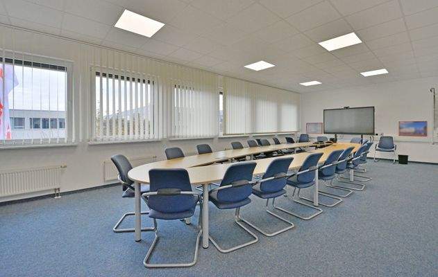 3-4096 - Besprechnungsraum