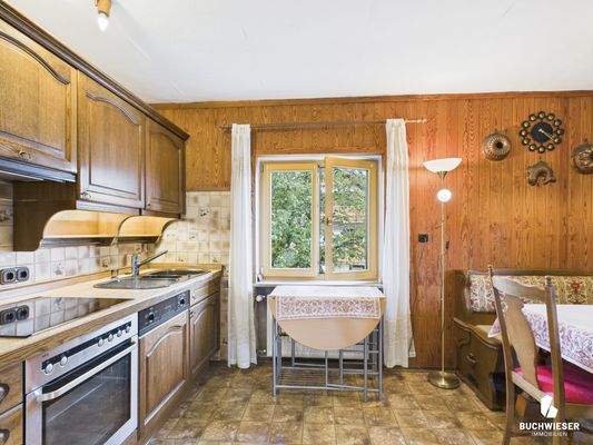 Schreinerküche im 1.OG