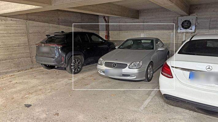 Tiefgaragenstellplatz