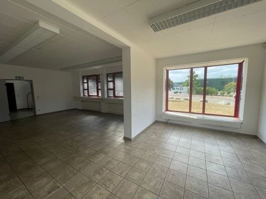 Büro und Empfang EG 