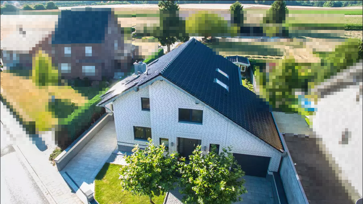 Haus von oben, Vorderseite