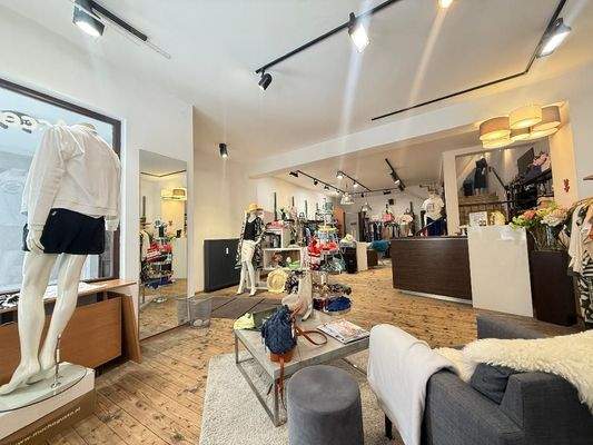 Verkaufsfläche im EG