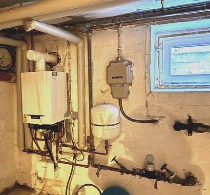 Blick zur Heizungsanlage