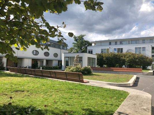 Blick zum Damenbad.jpg