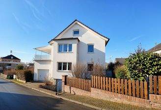 Außenansicht - (KI generiert)