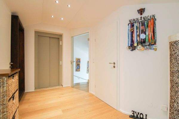 Direkter Zugang zum Aufzug