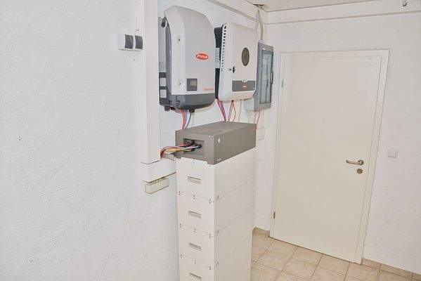 PV-Anlage Steuerung und Speicher