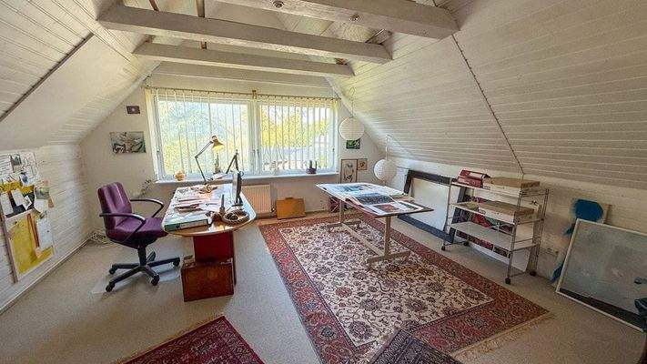 Büro im Dachgeschoss