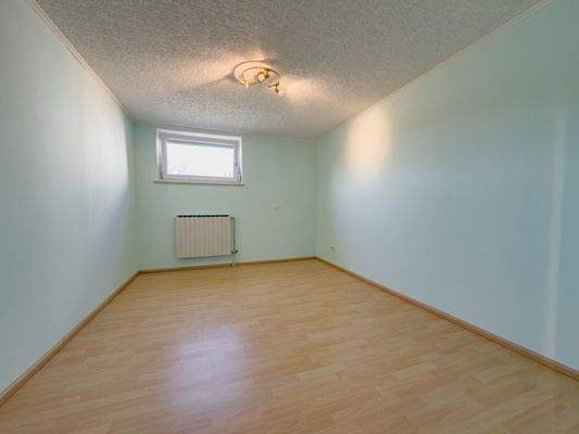 Schlafzimmer 2 im UG 