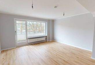 Ansicht I: Wohn- und Esszimmer