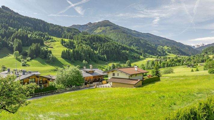 KITZIMMO-Grundstück mit weitläufigem Fernblick kaufen - Immobilien Jochberg.