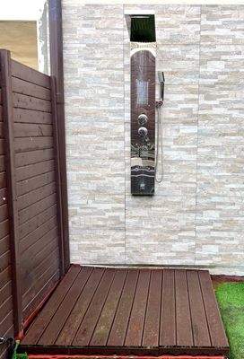 Meran-Merano-Air'Bnb-Privatvermietungslizenz-licenza turistica-Zweizimmerwohnung-bilocale-Garten-giardino