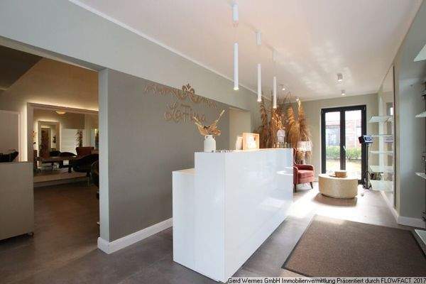 Eingangsbereich Salon